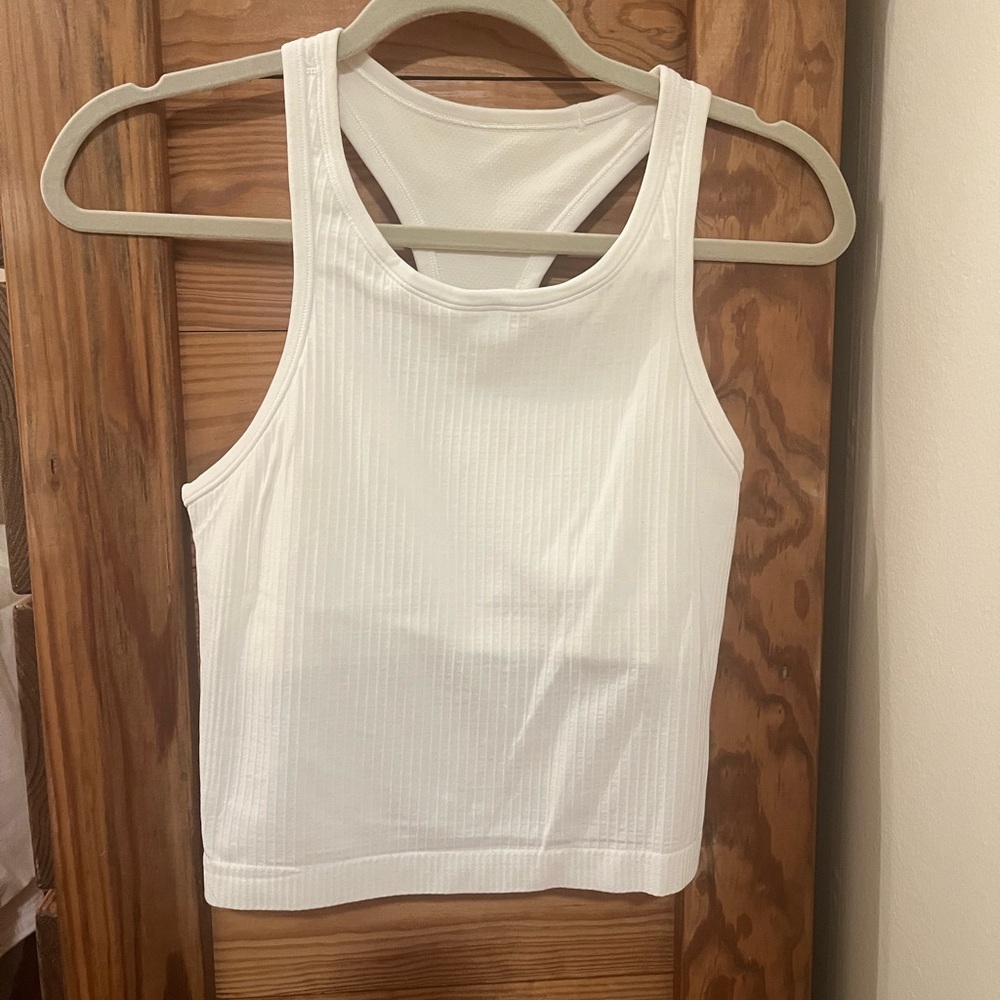 Lululemon Ebb to Street crop - white